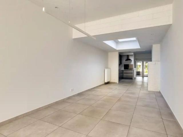 Gerenoveerde woning met 3 slaapkamers!