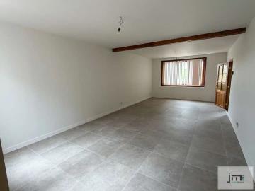 Gerenoveerde woning met tuin