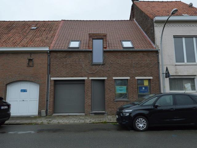 Gerenoveerde woning te huur in Heule met 3 slaapkamers