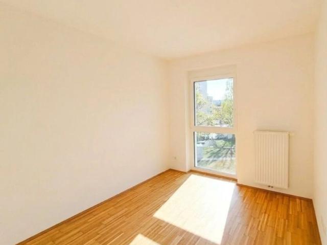 Gerförderte 3 Zimmer Wohnung mit Balkon in Innenhoflage getrennt begehbar | Idlhofgasse 48, Top 21
