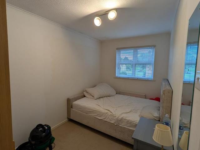 Germander Place, Conniburrow MK14 1 bed in a house share to rent £700 pcm £162 pw