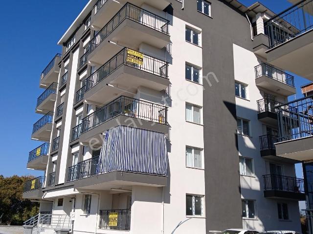 Germencik Park Mah'de Arakat 150 M² Doğalgazlı Lüx Sıfır 3+1