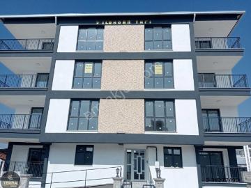 Germencik Yedieylül Mah. Okullar Bölgesinde Geniş 2+1 Köşe Daire