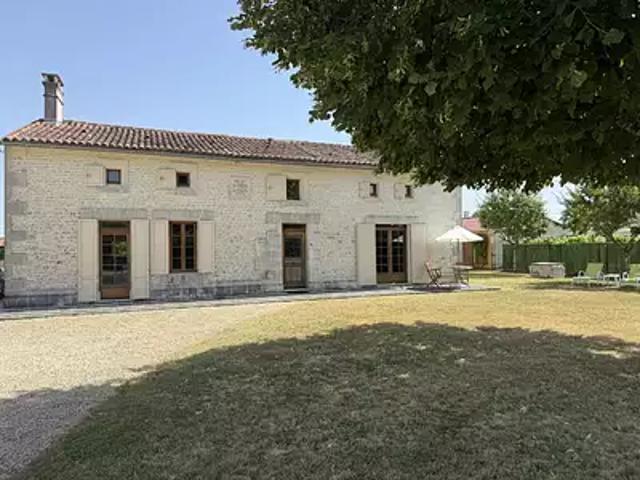Germignac 17520 Achat / Vente maison
