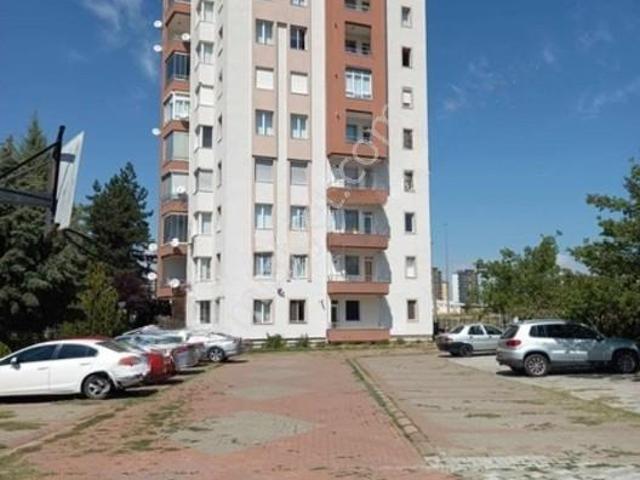 Germir Mahallesinde 4+1 210m2 Kiralık Daire