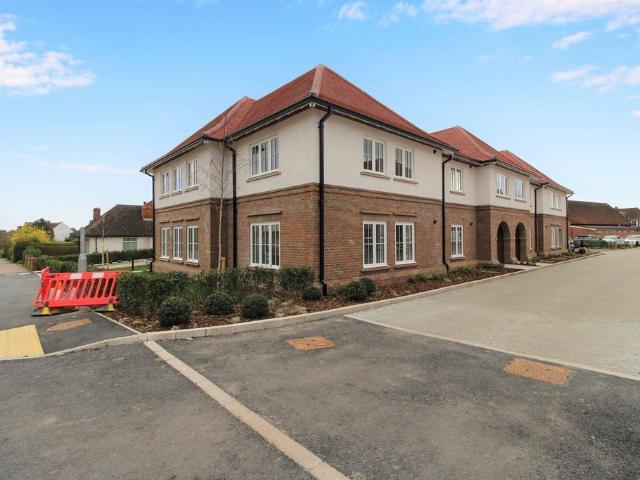 Gernon Road, Letchworth, SG6 1 bed apartment to rent £1,200 pcm £277 pw
