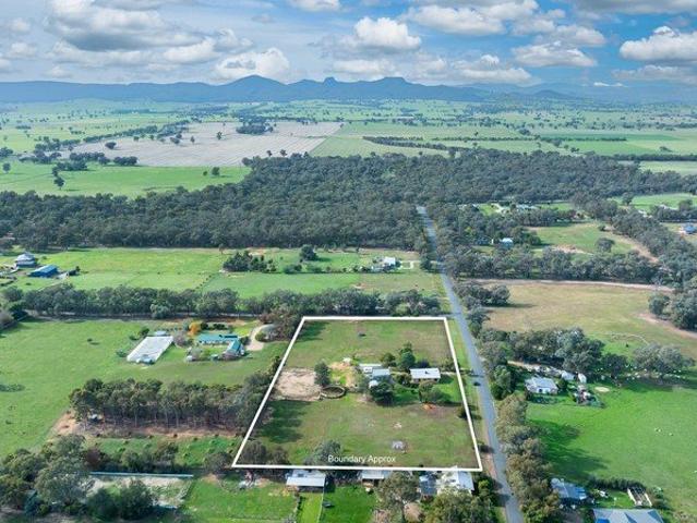 Gerogery 5 acres Location, Views, Space