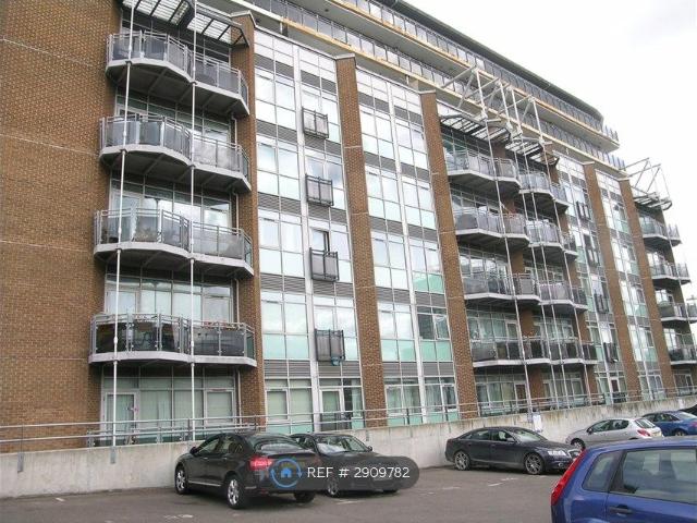 Gerry Raffles Square, London E15, 4 bed flat to rent, £4,000 pcm | PrimeLocation