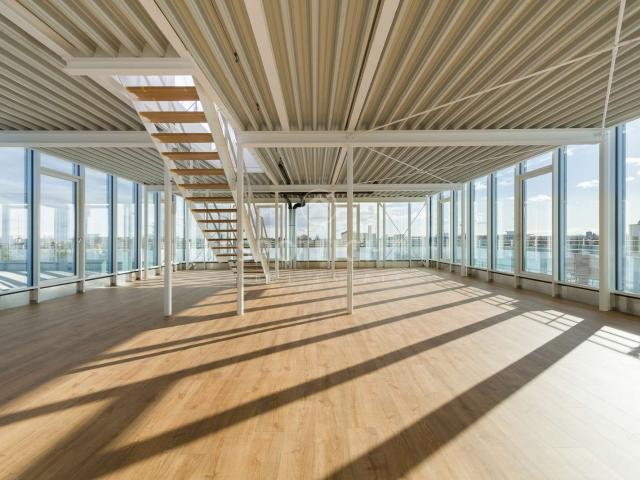 Gestalten Sie Ihr eigenes Penthouse mit gr. Dachterrasse