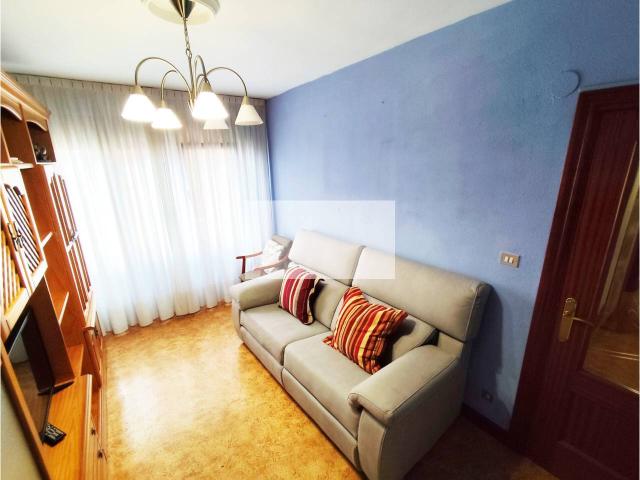 Gestión Inmobiliaria BARAKALDO VENDE PISO en la calle principal de GERNIKAKO ARBOLA