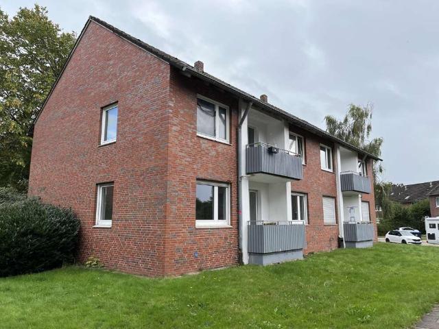 Gesucht und gefunden! Renovierte drei Zimmer Wohnung frei!