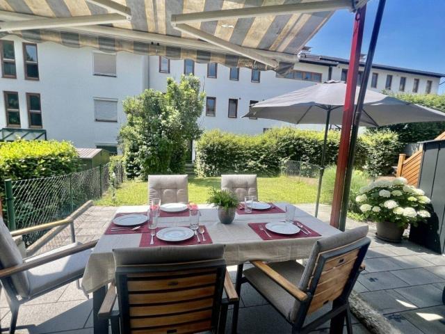Geschmackvoll teilmöblierte 3 Zimmer Gartenwohnung mit Sonnenterrasse in Elsbethen
