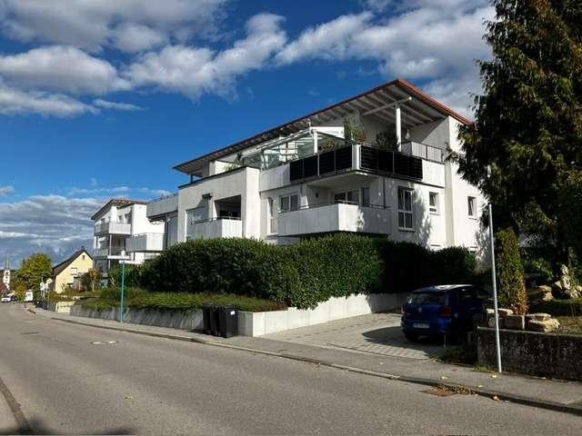 Geschmackvolle 4,5 Zimmer Wohnung mit Balkon in Pfedelbach