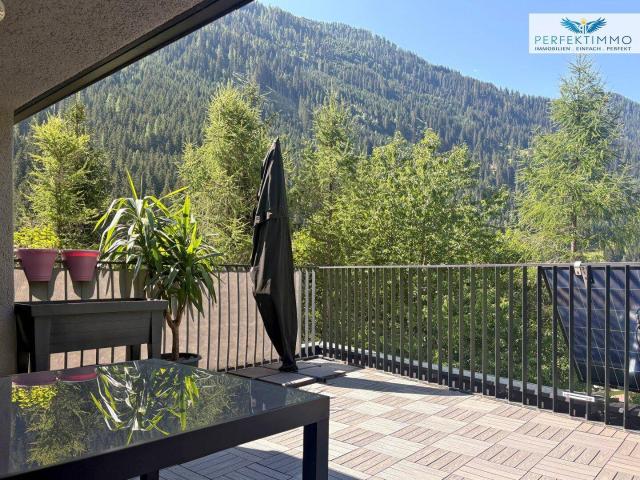 Geschmackvolle 3 Zimmer Wohnung mit Bergblick