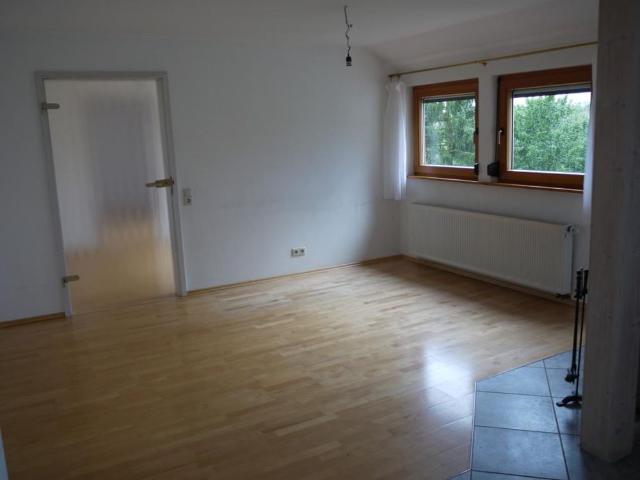 Geschmackvolle 3,5 Zimmer Dachgeschosswohnung zentral in Crailsheim zur Miete ab 01.11. frei