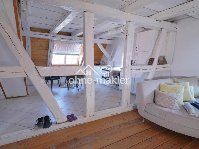 Geschmackvolle und voll möblierte Wohnung mit Einbauküche in Oberderdingen
