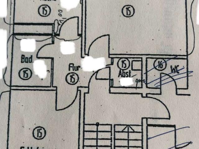 Geschmackvolle Wohnung *von Privat* zwei Zimmern Balkon EBK Schwalbach am Taunus *Waldrandlage