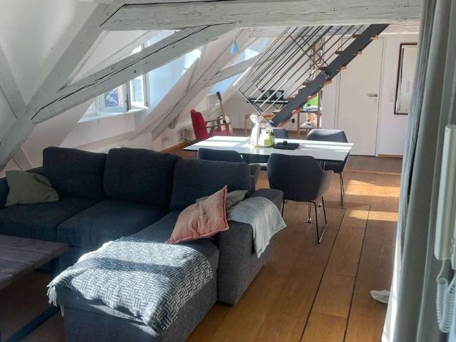 Geschmackvolle, gepflegte 3 Zimmer Maisonette Whg. mit gehobener Innenausstattung in der HD Altstadt