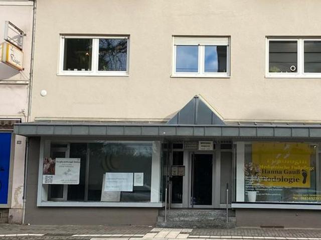 Geschäftshaus