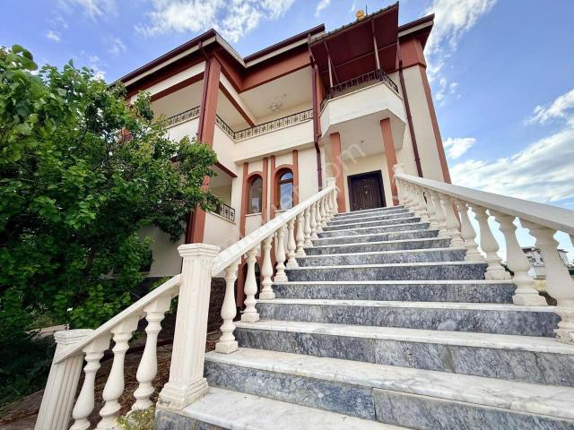 Gesi Mah.820 M² Arsa İçinde 7+2 Müstakil Villa | Emsalsiz Fırsat