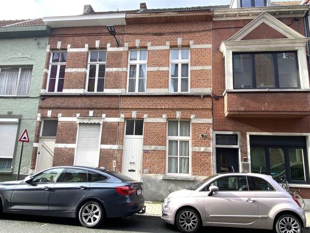 Gesloten WONING