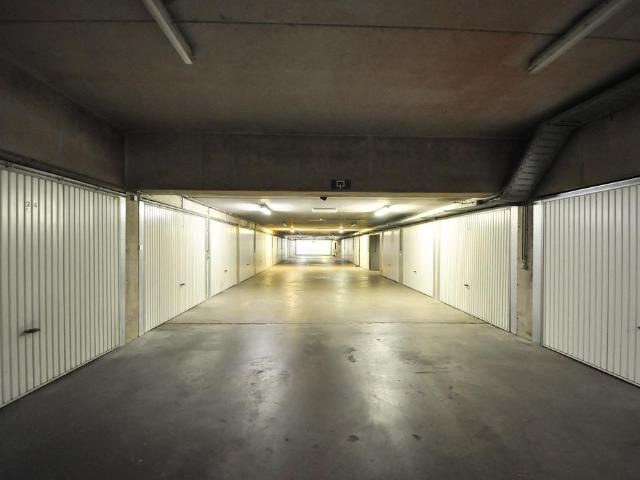 Gesloten garagebox centrum Brugge