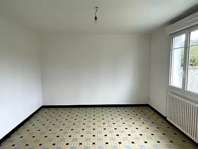 Gétigné 44190 Location maison 2 pièces t2 au dernier étage jardin