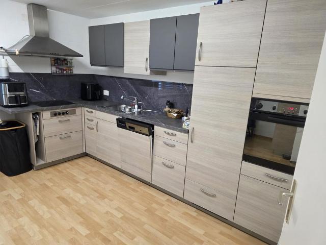 Gewerbe/ Wohnung Objekt