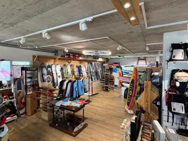 Gewerbefläche von 180m2 in Saint Sulpice