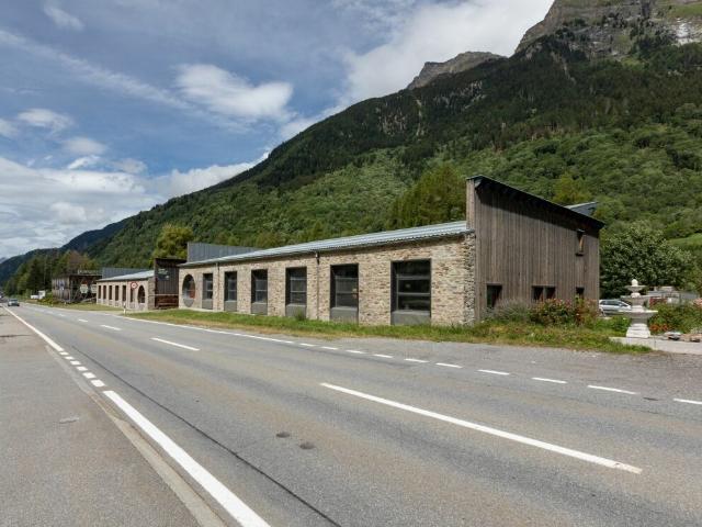 Gewerbehalle
