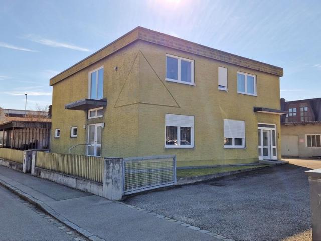 Gewerbeobjekt mit Wohnhaus, Büro, Produktions und Lagerflächen