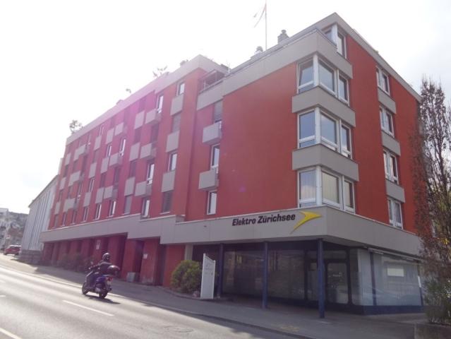 Gewerbelokalität an zentraler Lage an der Zugerstrasse 56 in Horgen