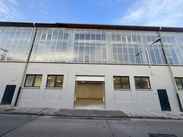 Gewerbepark Keplerstraße! Halle mit ca. 200 m² im Herzen von Gera – perfekt für Lager, Produktion oder Werkstatt!