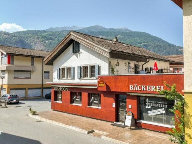 Gewerberäumlichkeiten mit Charme und Potential im Zentrum von Raron
