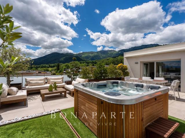 Gex – Appartement Avec Terrasse De 60 M² 97m² Gex