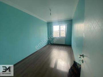 Geyve Tepecikler'de Kiralık Geniş 3+1 Daire Pahitaht Sitesi