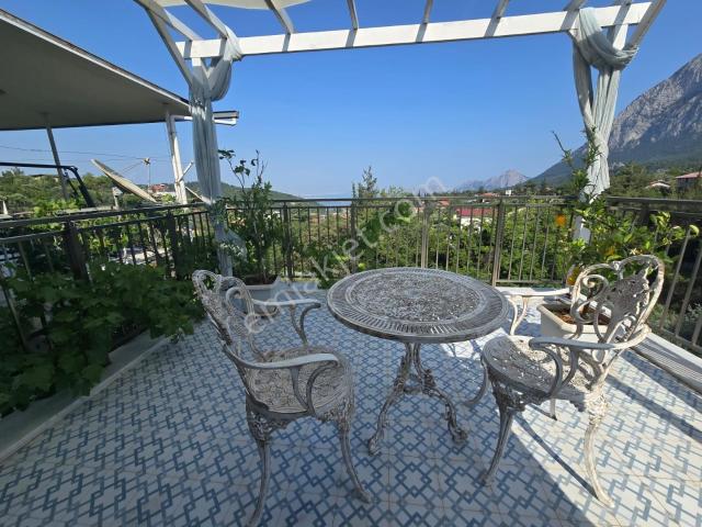 Geyikbayırı Doğakent Sitesi'nde Eşsiz Deniz Manzaralı Villa