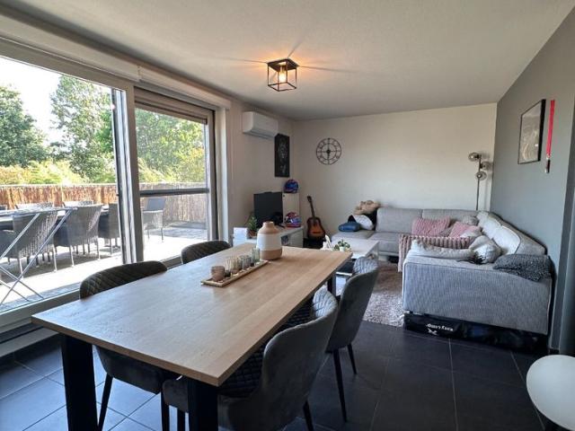 Gezellig 1 slaapkamerappartement met terras te huur in Mol