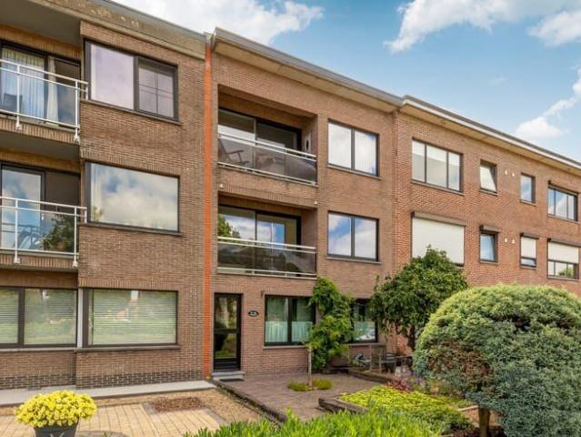 Gezellig 2slp appartement aan de vaart in Schoten