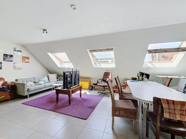 Gezellig 3 slaapkamer appartement nabij Zuid