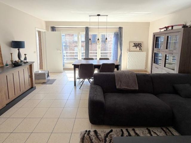 Gezellig appartement met dakterras te Zwevezele