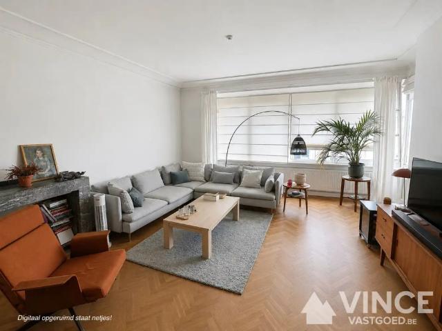 Gezellig en authentiek appartement in hartje Berchem