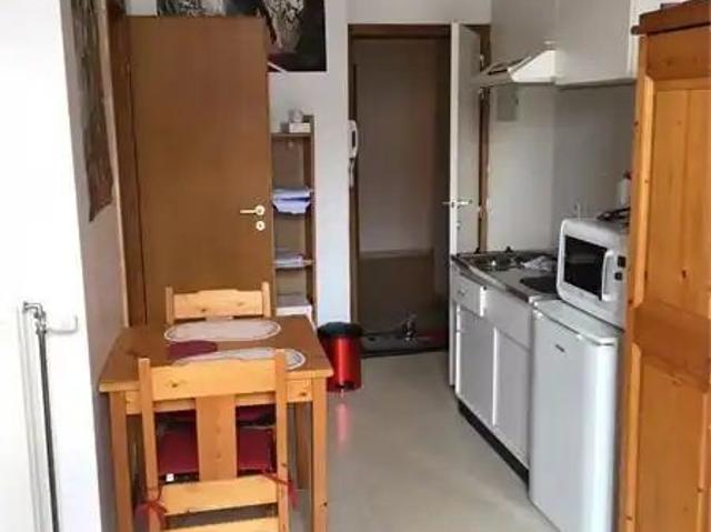 Gezellig gemeubelde studentenstudio ENKEL STUDENTEN