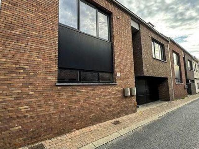 Gezellige en ruime stadswoning met 3 slaapkamers, zonneterr…