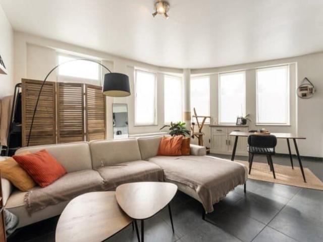 Gezellige hoekwoning in het centrum van Destelbergen
