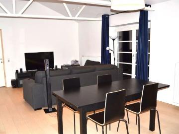 Gezellige loft met zonnig terras
