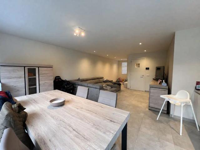 Gezellige nieuwbouwwoning met zonnige tuin en garage