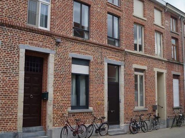 Gezellige studentenstudio met terras in hartje Leuven