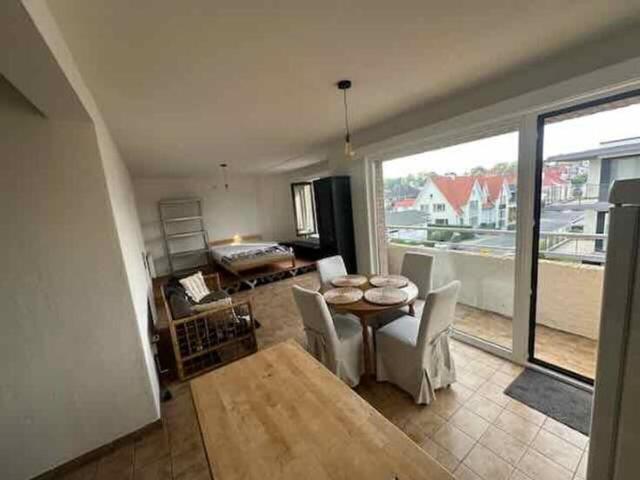 Gezellige studio met terrasje in hartje De Haan