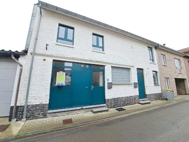 Gezellige stadswoning te Dilsen Stokkem